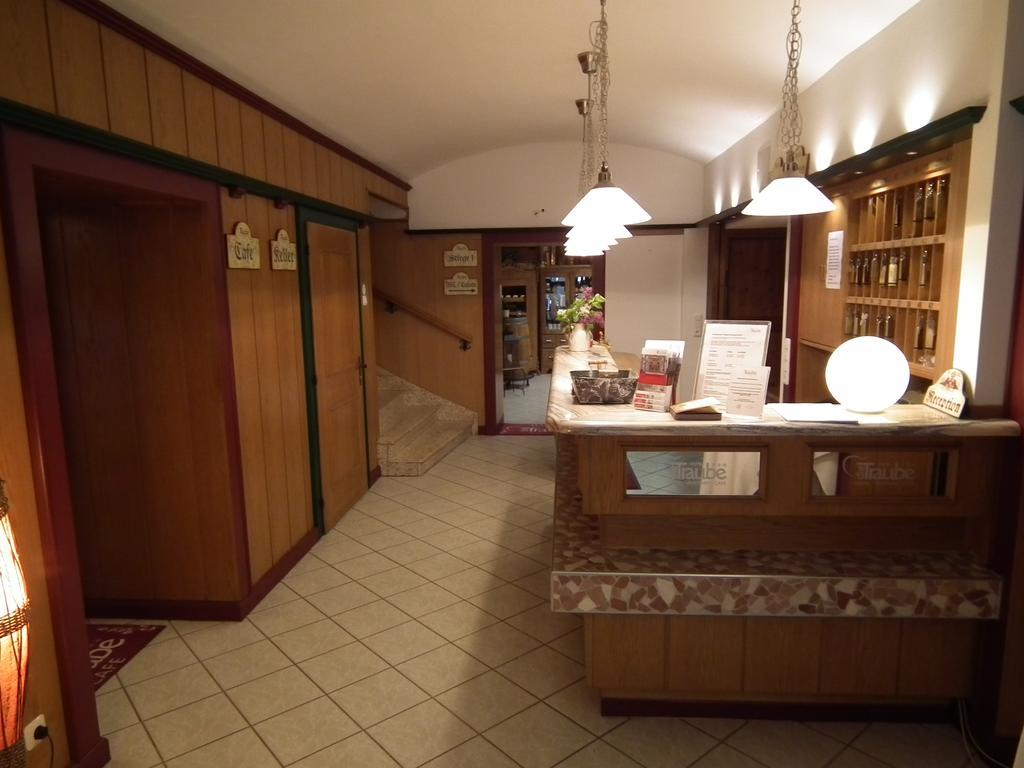 Hotel Die Traube Admont Bagian luar foto